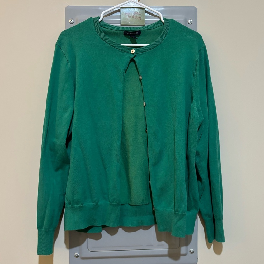 Lands End Cardigan💚